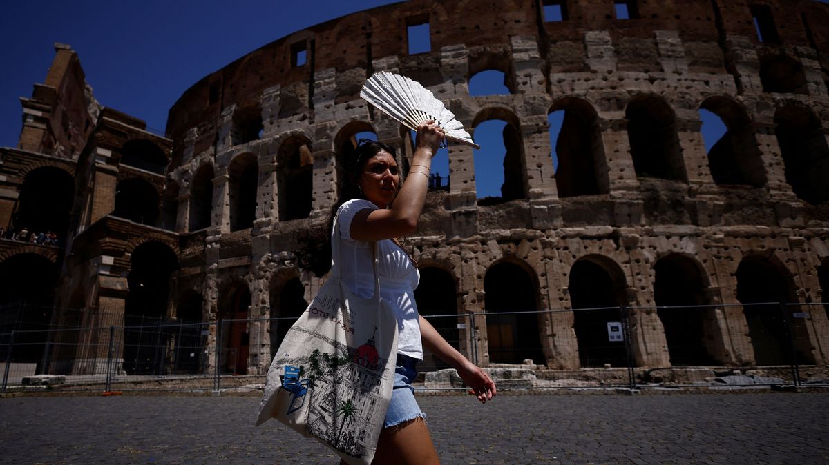 Itálii sežehne Cerberos téměř 50stupňovými vedry. A vydá se dál do Evropy